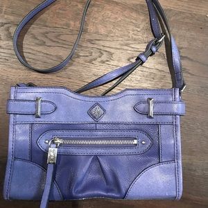 Vera Wang small crossbody bag